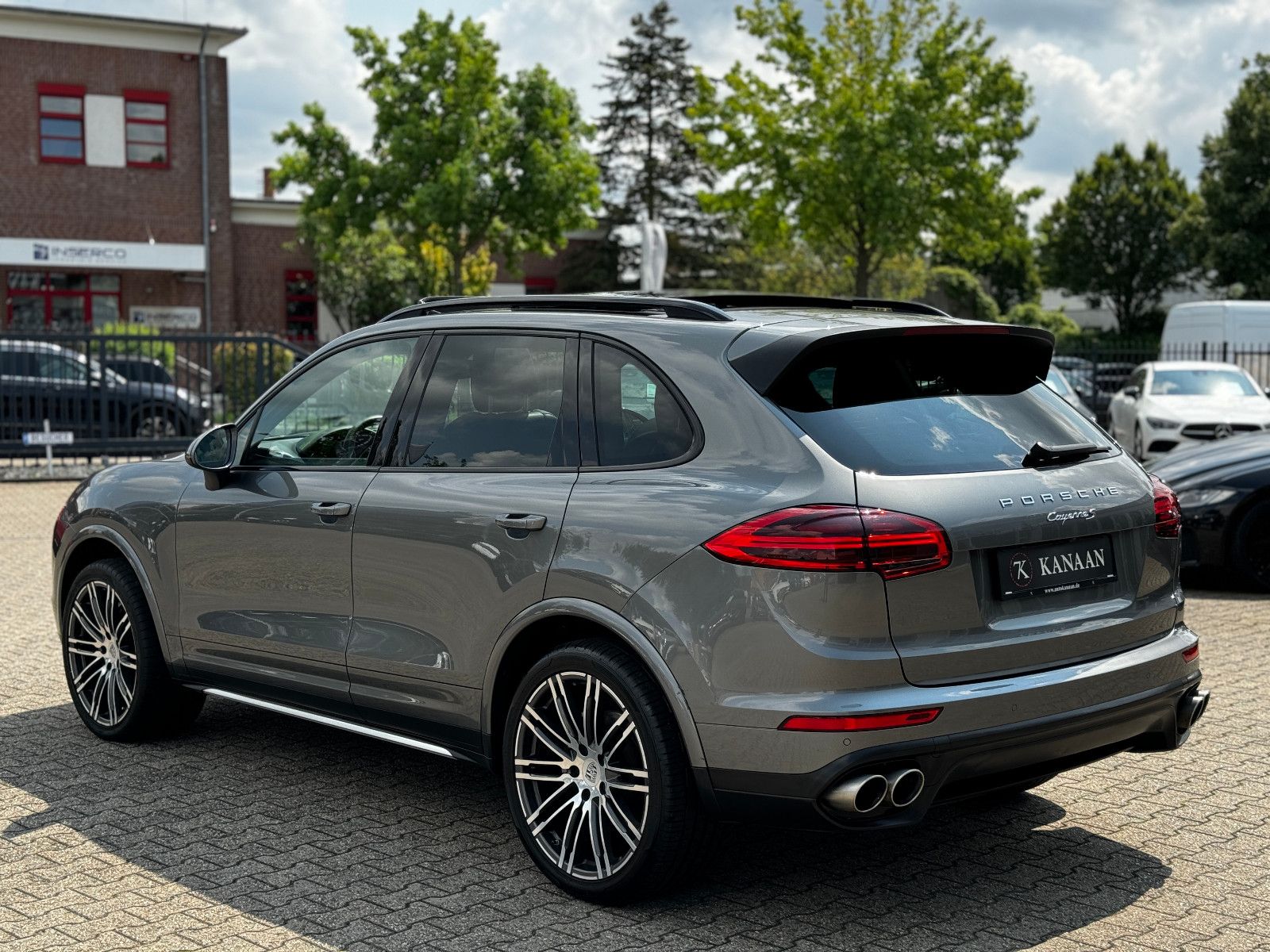 Fahrzeugabbildung Porsche Cayenne S Diesel *8G|PANORAMA|CAM|AHK*